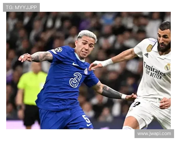 从新星到核心中场：恩佐的荣誉与成长