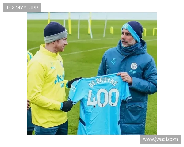 德布劳内与同期中场核心对比：谁是时代第一