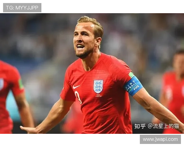 麦迪逊与福登:技术型中场成长路径对比分析