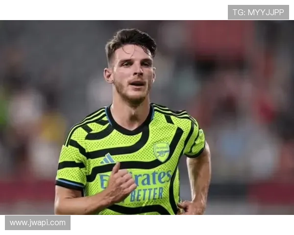 赖斯无球跑动与位置感的战术价值解析