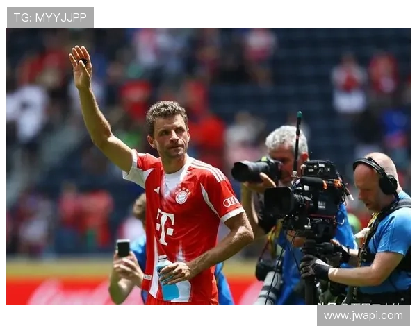 拜仁防线问题持续暴露,对球队稳定性和赛季走势造成影响 拜仁防线问题持续暴露,对球队稳定性和赛季走势造成影响