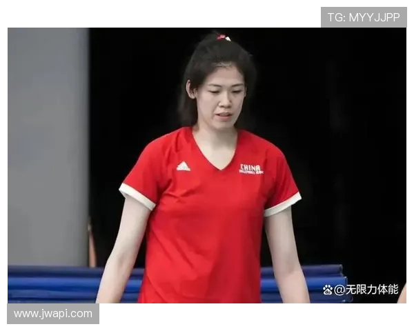 李盈莹家的冰箱得有多少啊，每天生鲜直送得堆成小山吧！